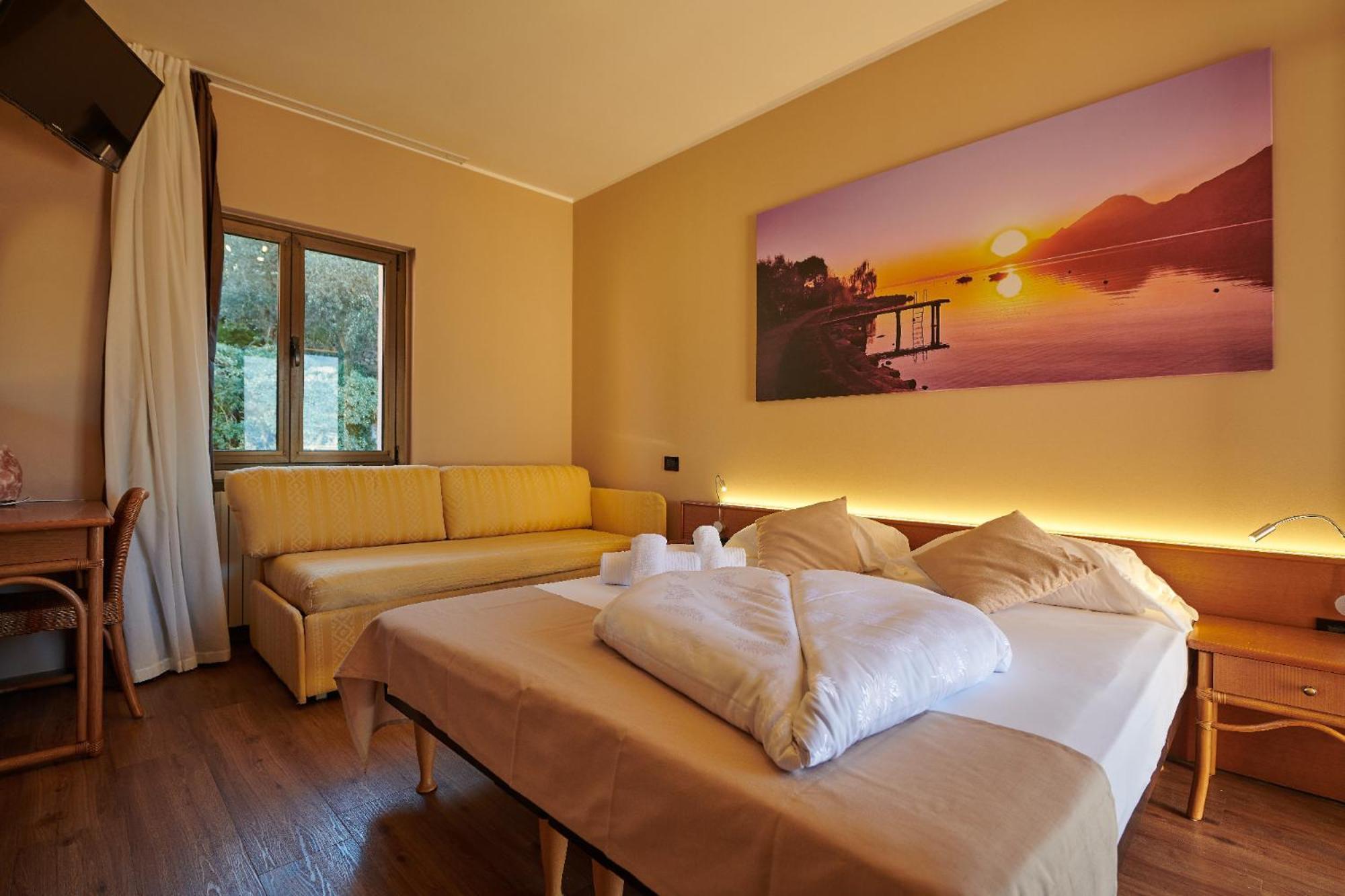 ברנצונה סול גארדה Hotel Eden חדר תמונה