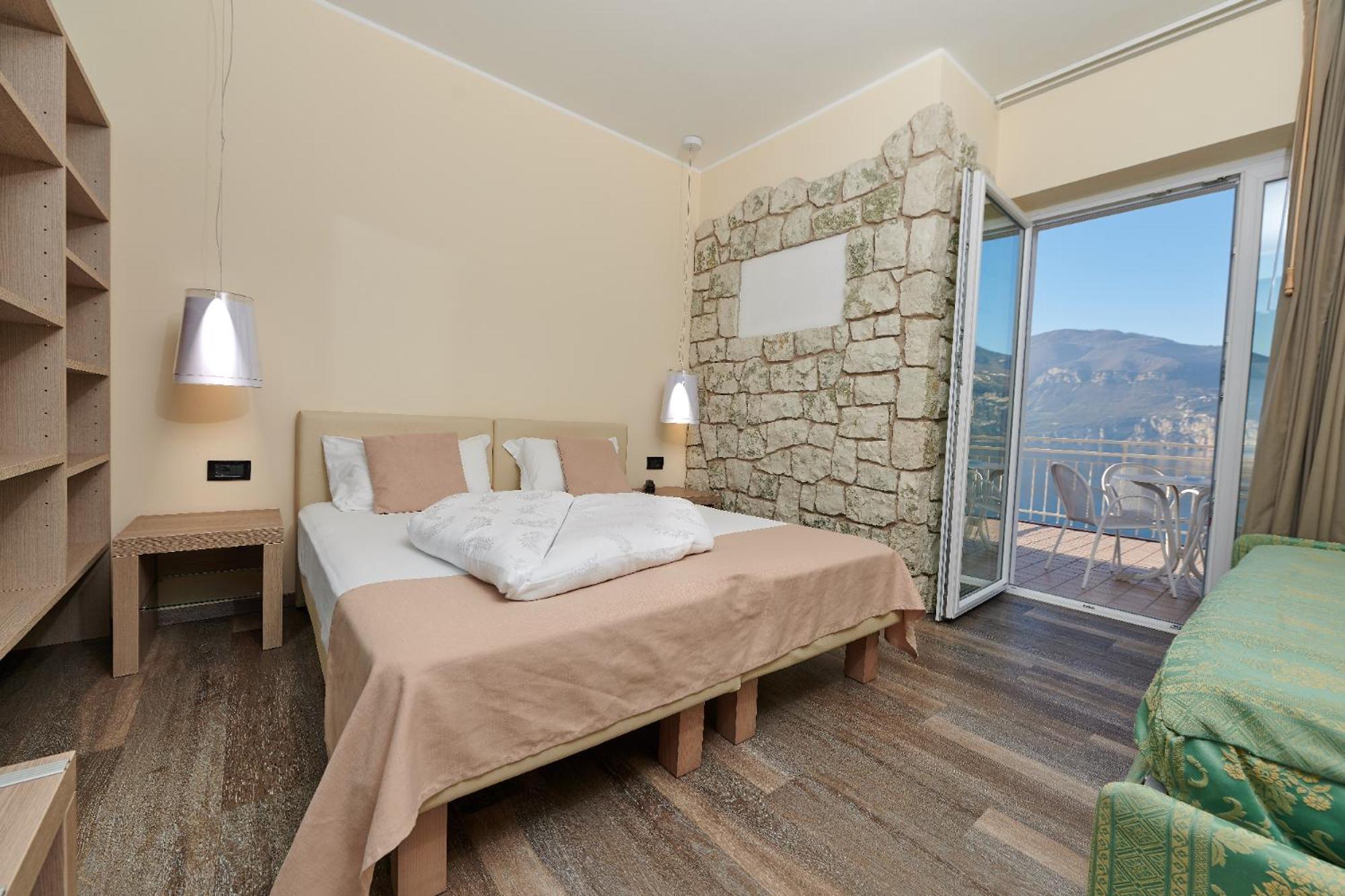 ברנצונה סול גארדה Hotel Eden חדר תמונה